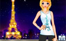 Visiting Paris Dress Up