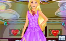 Barbie Valentine Dress Up